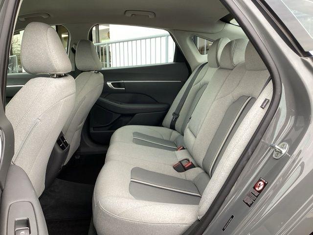 Hyundai Sonata  2020