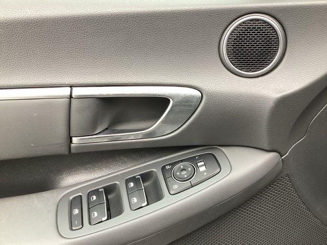 Hyundai Sonata  2020