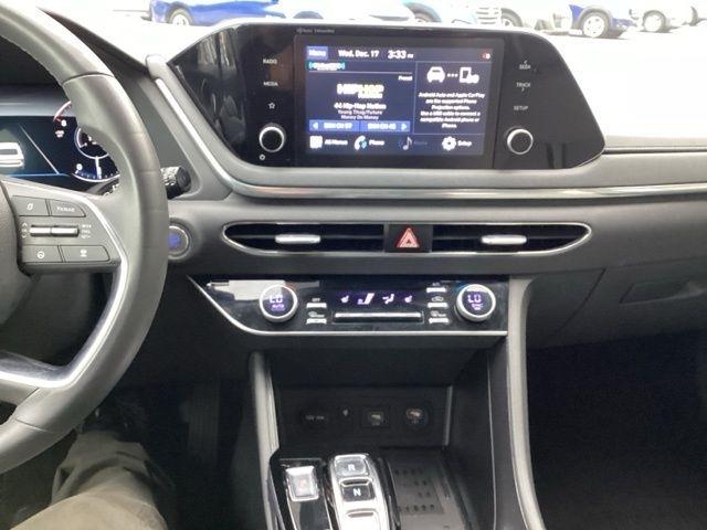 Hyundai Sonata  2020