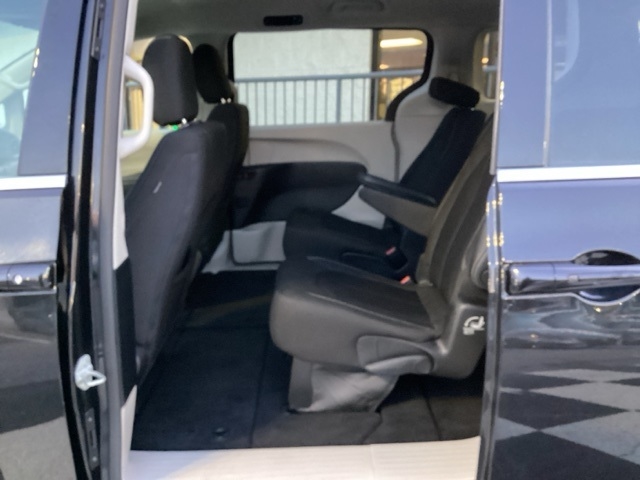 Chrysler Voyager  2023