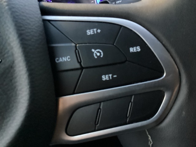 Chrysler Voyager  2023