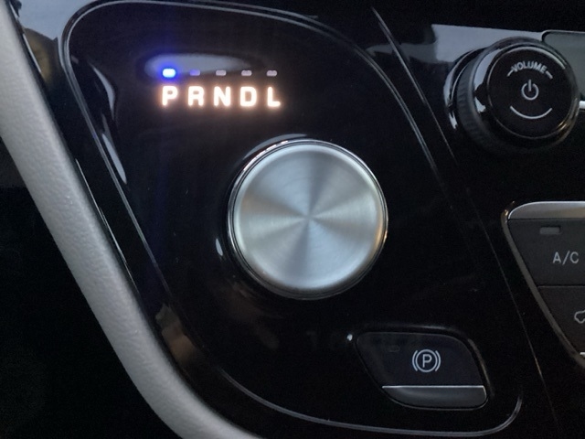 Chrysler Voyager  2023