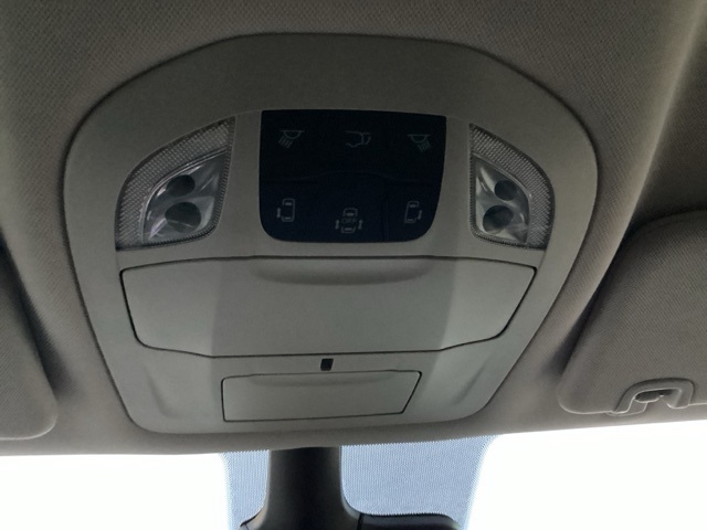 Chrysler Voyager  2023