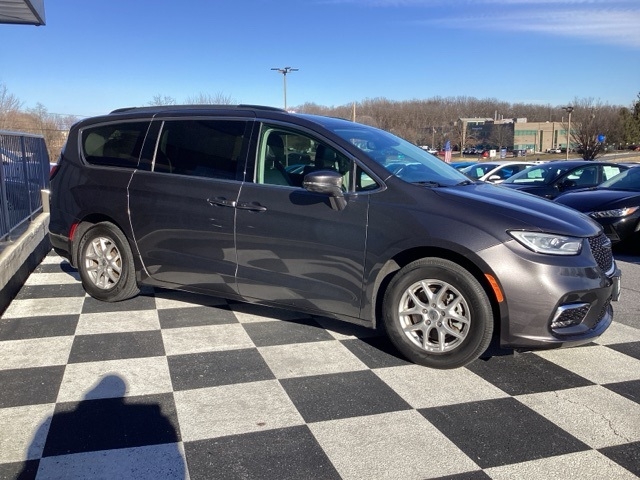 Chrysler Pacifica  2022