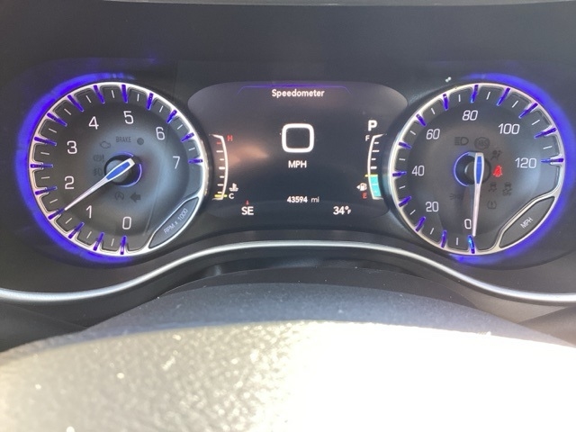 Chrysler Pacifica  2022