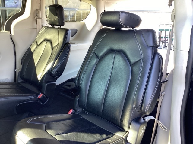 Chrysler Pacifica  2022