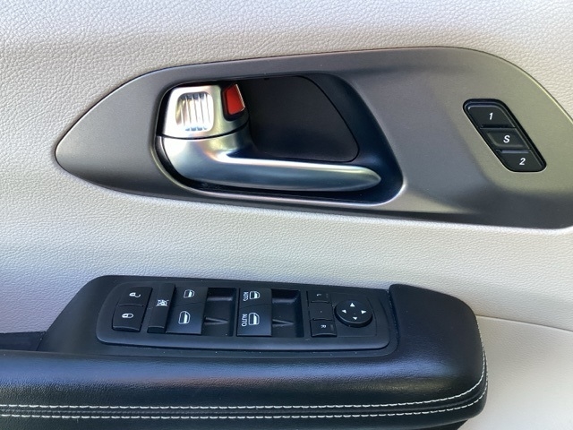 Chrysler Pacifica  2022