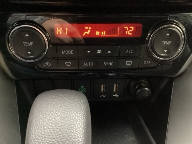 Mitsubishi Eclipse Cross  2024