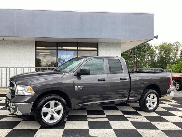 2024 RAM 1500 SLT