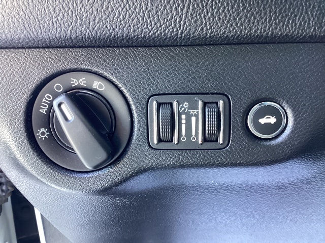 Dodge Challenger  2017