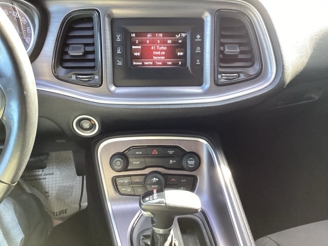 Dodge Challenger  2017