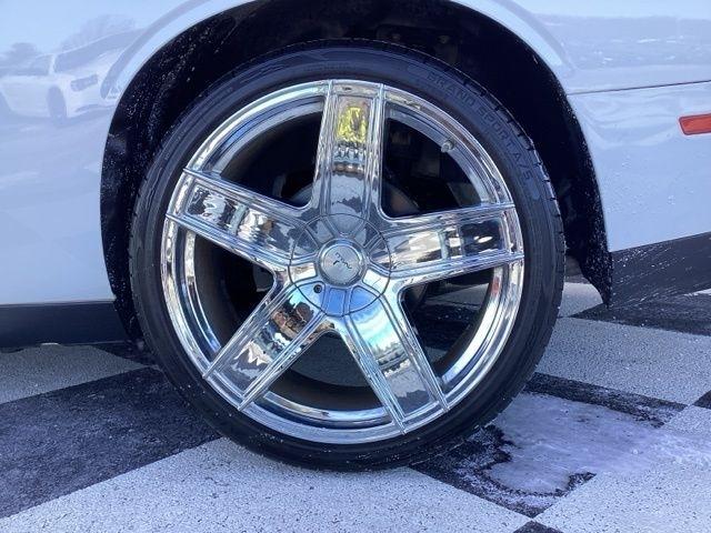 Dodge Challenger  2017