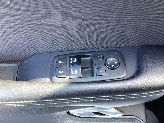 Dodge Challenger  2017