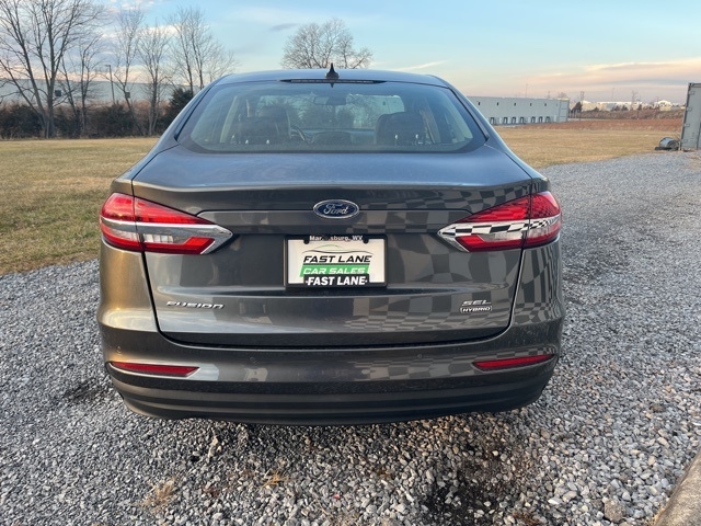 Ford Fusion Hybrid  2020