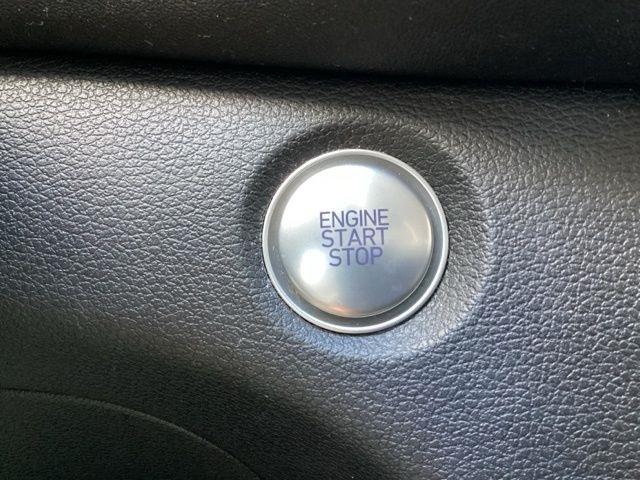 Hyundai Santa Fe  2020