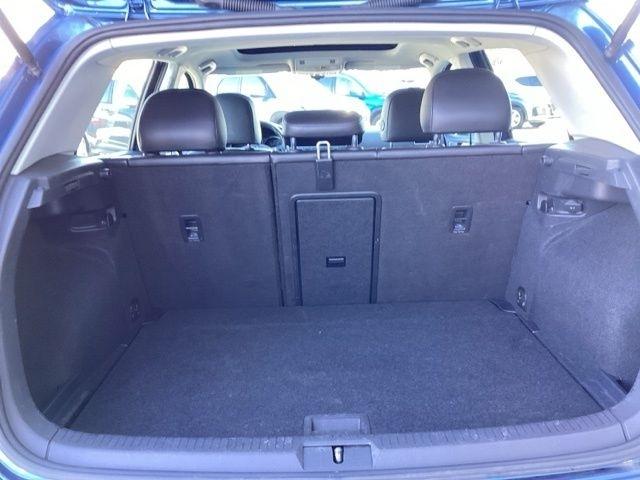 Volkswagen Golf  2020