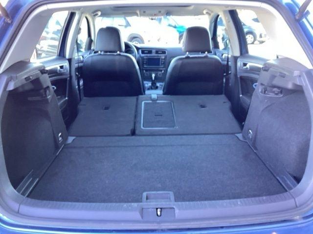 Volkswagen Golf  2020