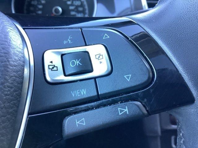 Volkswagen Golf  2020