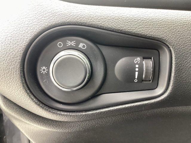 Jeep Renegade  2023