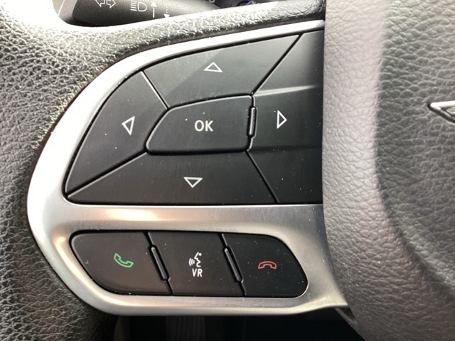 Chrysler Voyager  2020