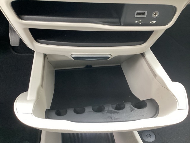 Chrysler Voyager  2020