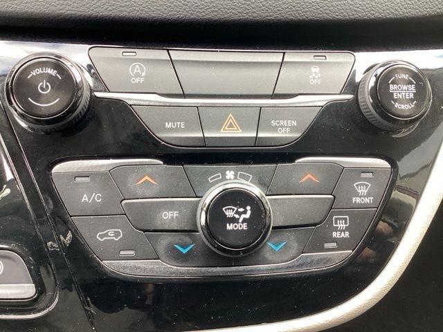 Chrysler Voyager  2020