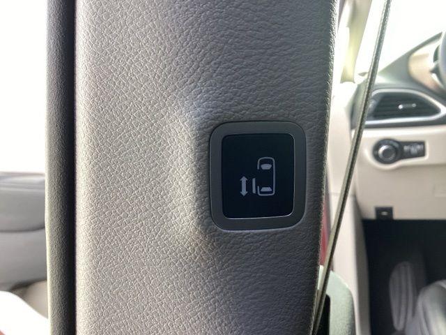 Chrysler Voyager  2020