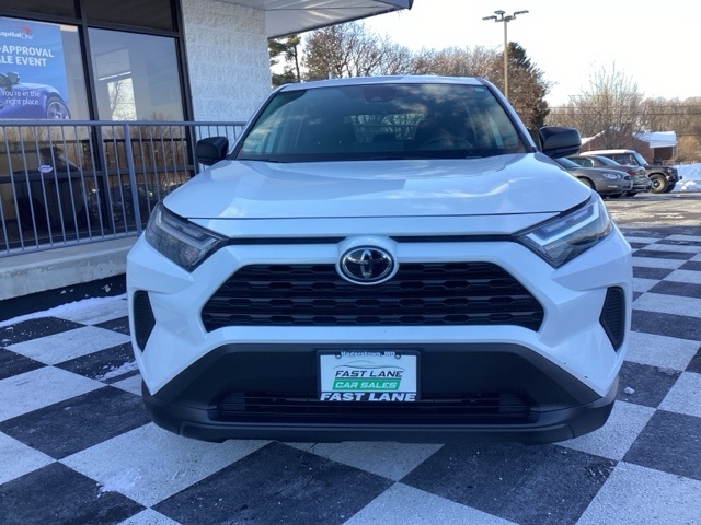 Toyota RAV4  2024