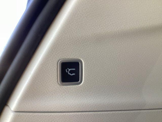 Chrysler Voyager  2023