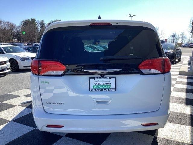 Chrysler Voyager  2023