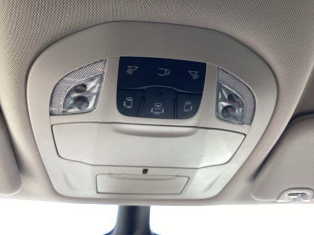 Chrysler Voyager  2023