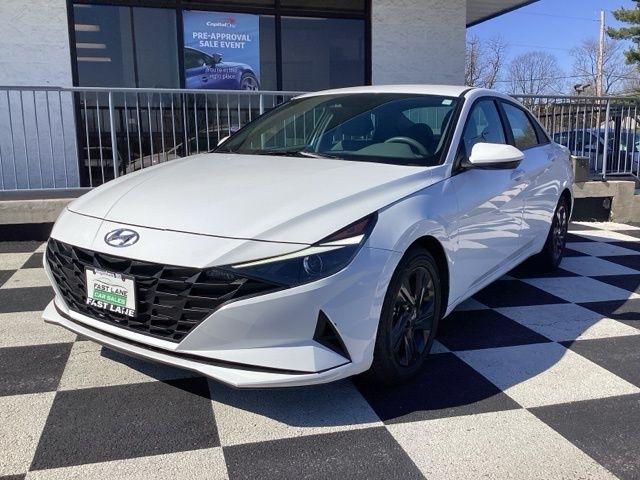 2023 Hyundai Elantra Blue