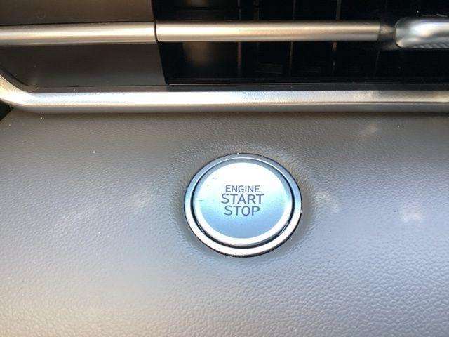 Hyundai Elantra  2023