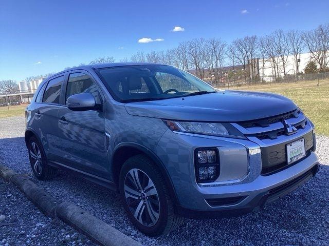 Mitsubishi Outlander Sport  2024