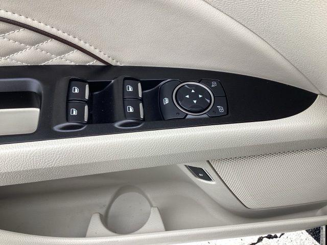 Ford Fusion Energi  2018