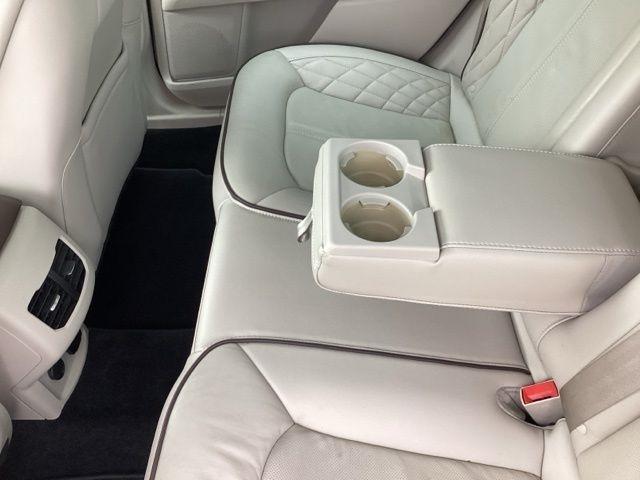 Ford Fusion Energi  2018