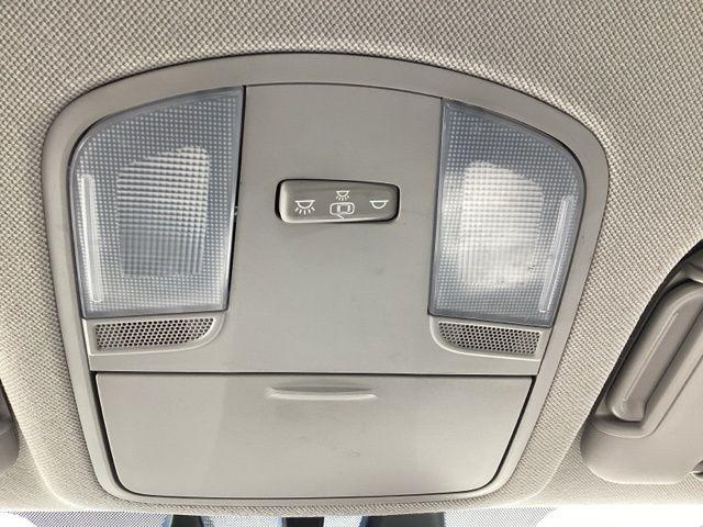 Hyundai Elantra  2020