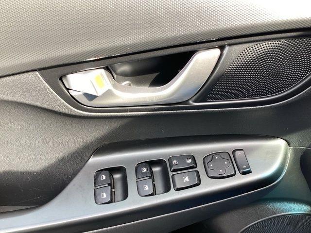 Hyundai Kona  2022