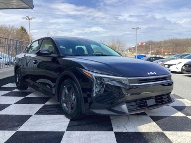 Kia K4  2025