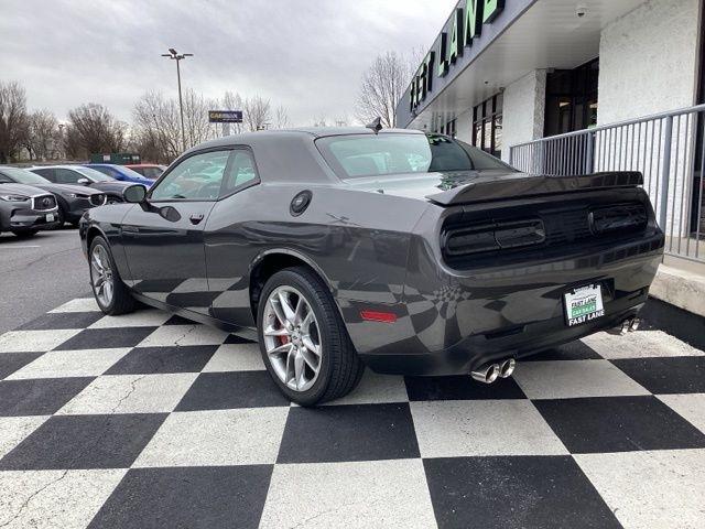 Dodge Challenger  2022