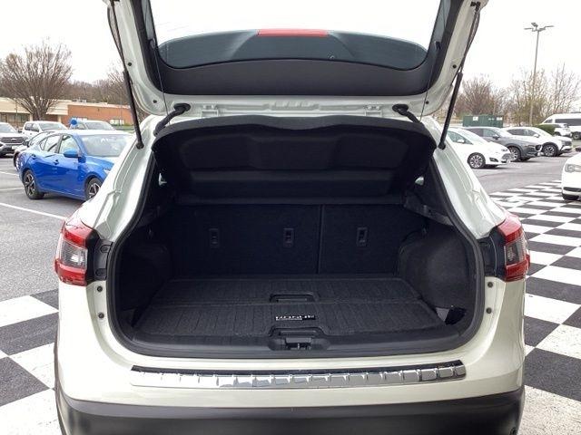 Nissan Rogue Sport  2022