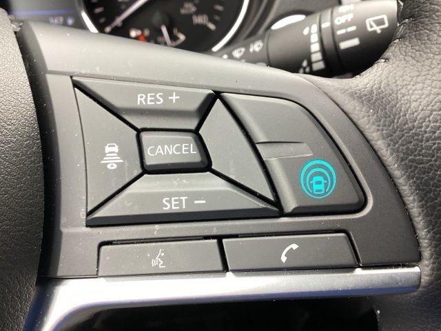 Nissan Rogue Sport  2022