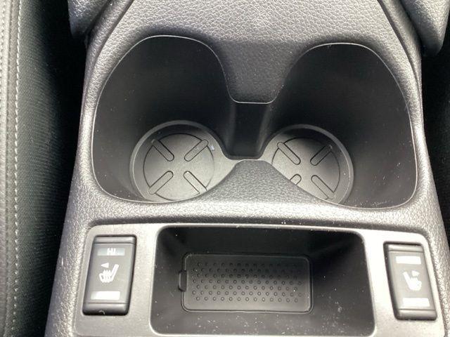 Nissan Rogue Sport  2022