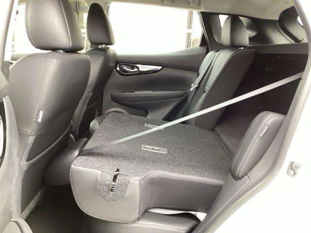 Nissan Rogue Sport  2022