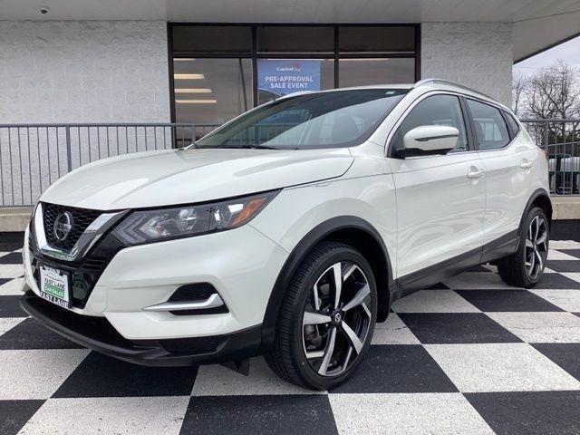 Nissan Rogue Sport  2022