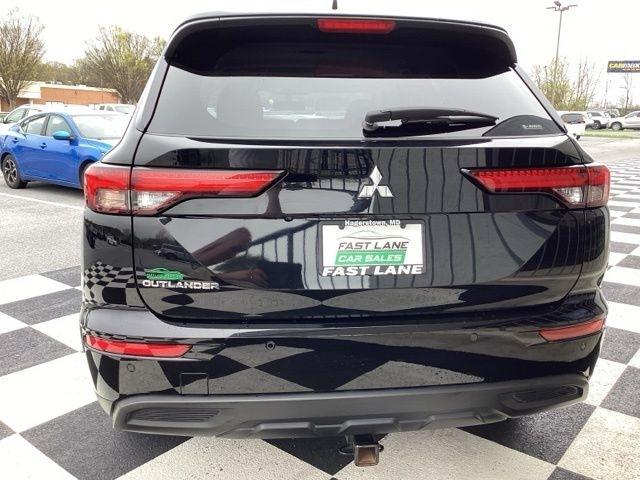 Mitsubishi Outlander  2024