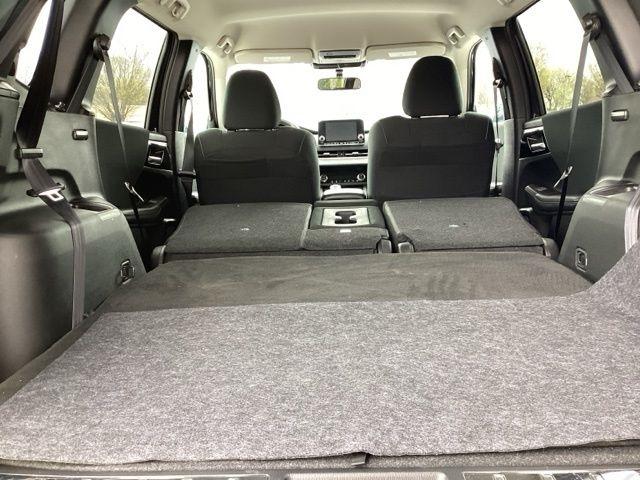 Mitsubishi Outlander  2024