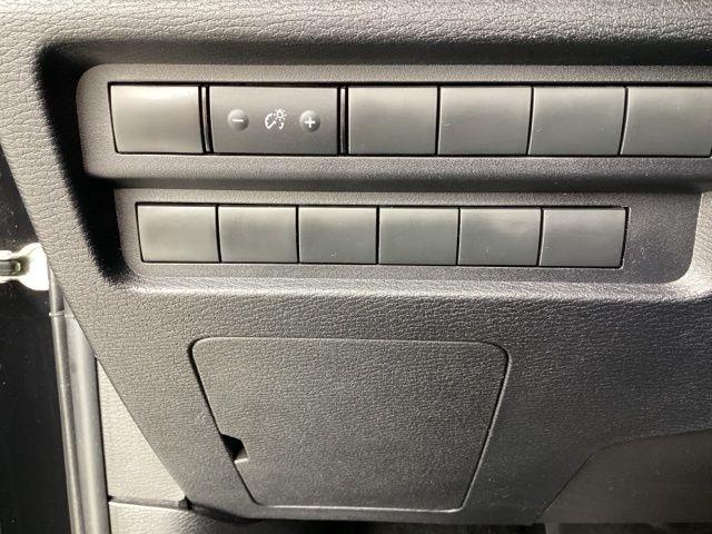 Mitsubishi Outlander  2024