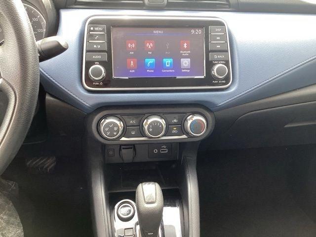 Nissan Versa  2025