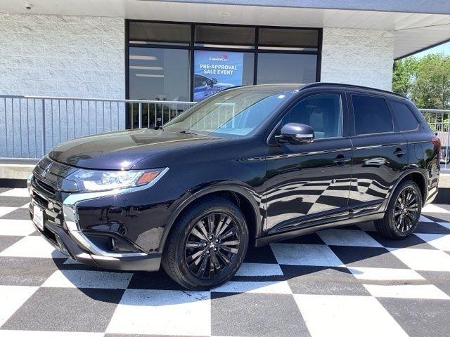 Mitsubishi Outlander  2020